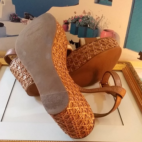 Tory Burch wicker wedges shoes - Picture 4 of 7